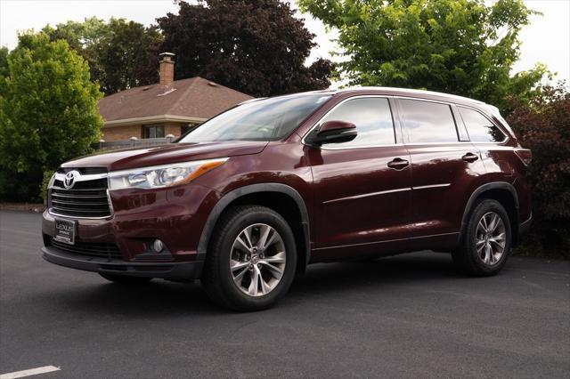 used 2015 Toyota Highlander car, priced at $17,200