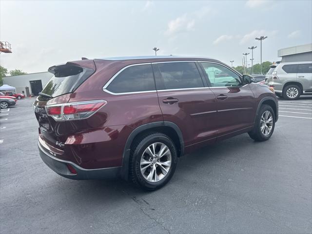used 2015 Toyota Highlander car, priced at $17,700