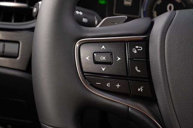 new 2025 Lexus ES 300h car, priced at $50,510