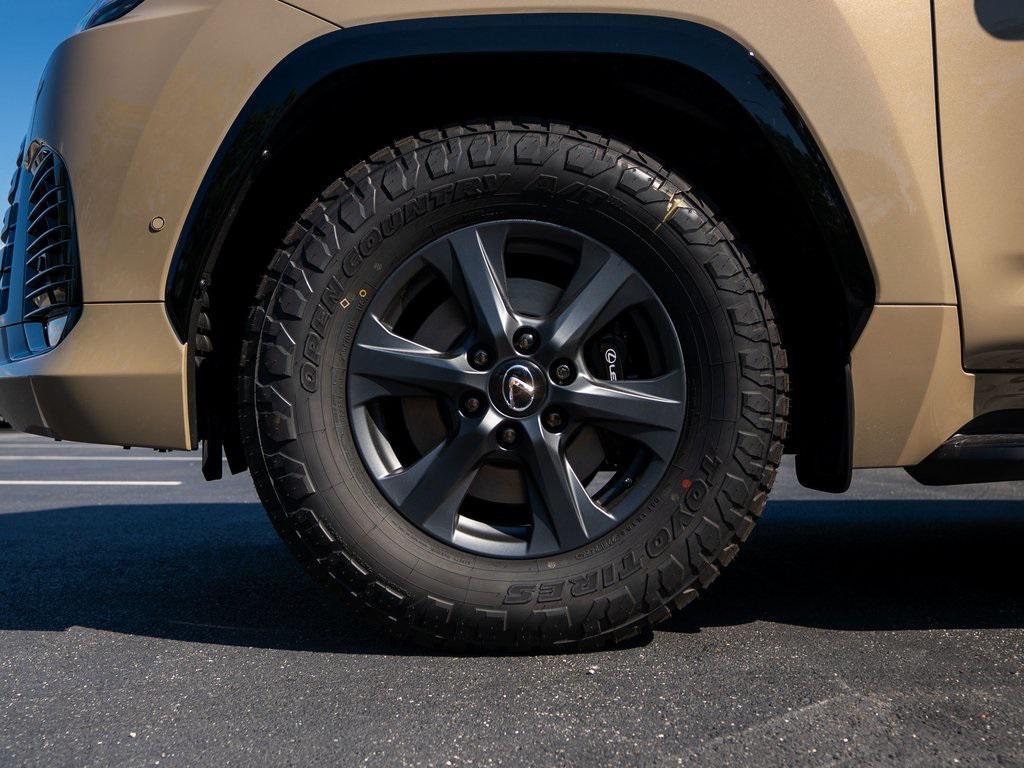 new 2025 Lexus LX 700h car, priced at $114,709