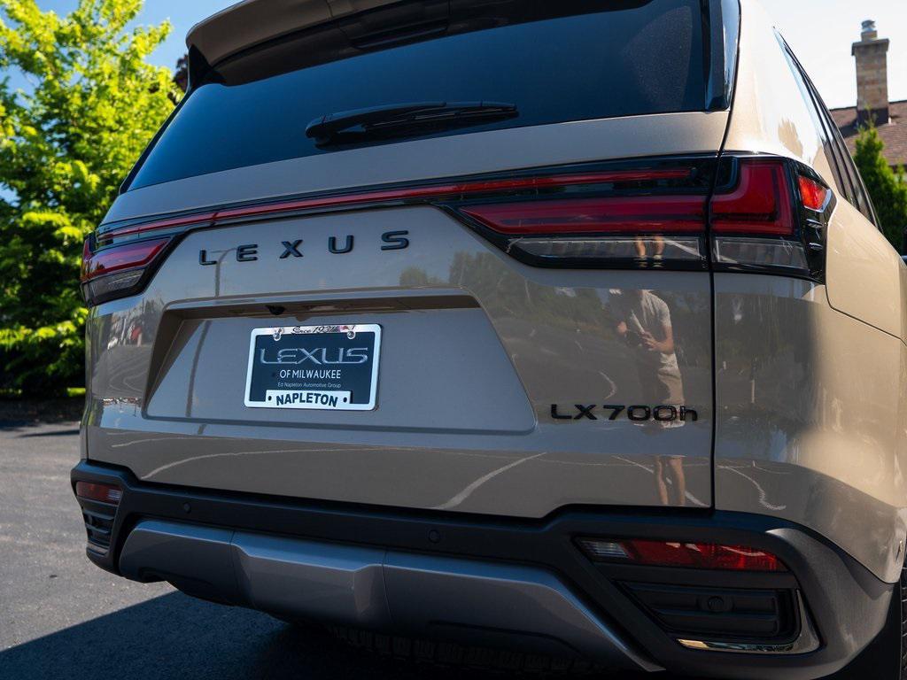 new 2025 Lexus LX 700h car, priced at $114,709
