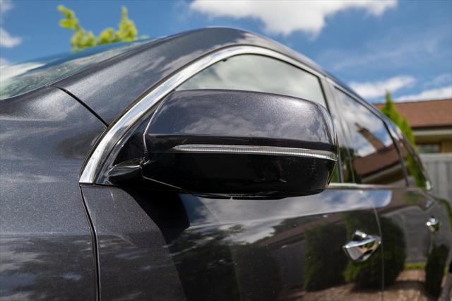 used 2019 Acura MDX car, priced at $26,700