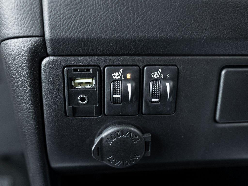 used 2016 Toyota Sienna car, priced at $24,205