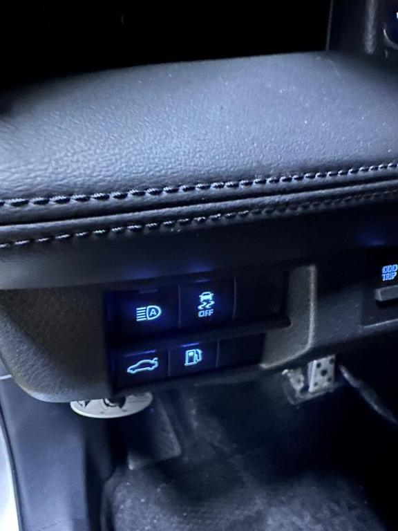 used 2019 Toyota Avalon car, priced at $27,300