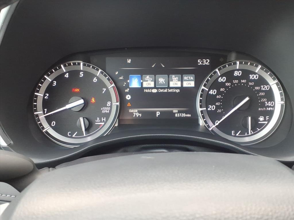 used 2022 Toyota Highlander car, priced at $29,200