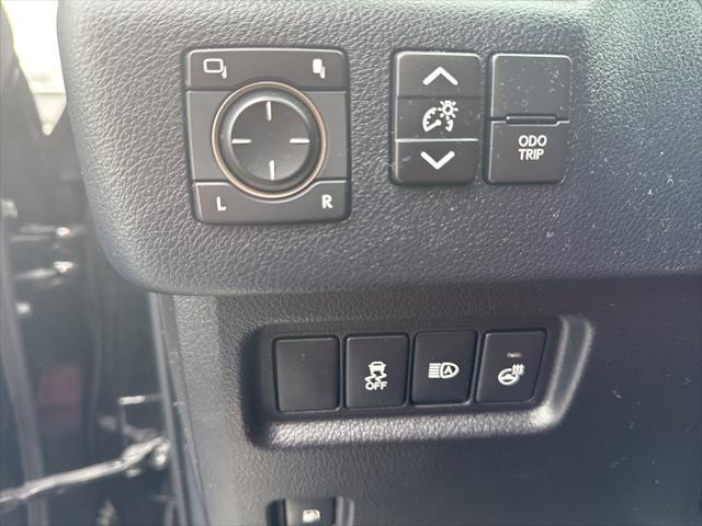 used 2022 Lexus GX 460 car, priced at $48,100