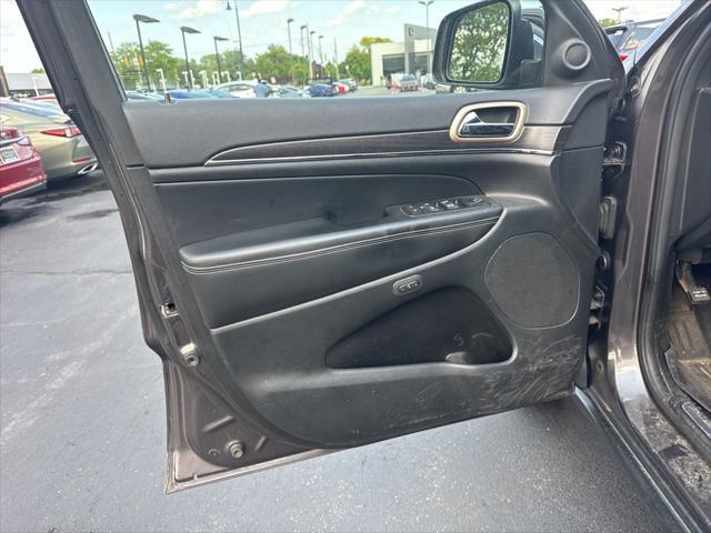 used 2015 Jeep Grand Cherokee car, priced at $14,700