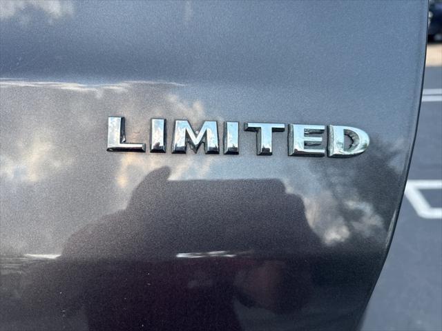 used 2015 Jeep Grand Cherokee car, priced at $14,700
