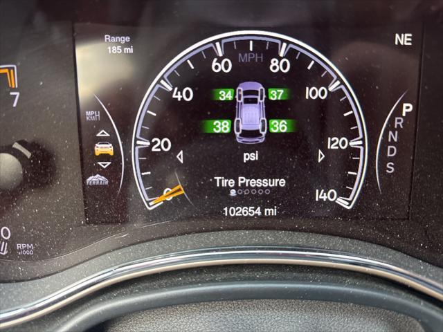 used 2015 Jeep Grand Cherokee car, priced at $14,700