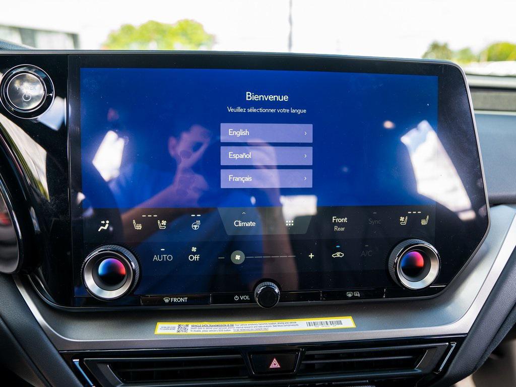 new 2025 Lexus TX 500h car, priced at $72,285