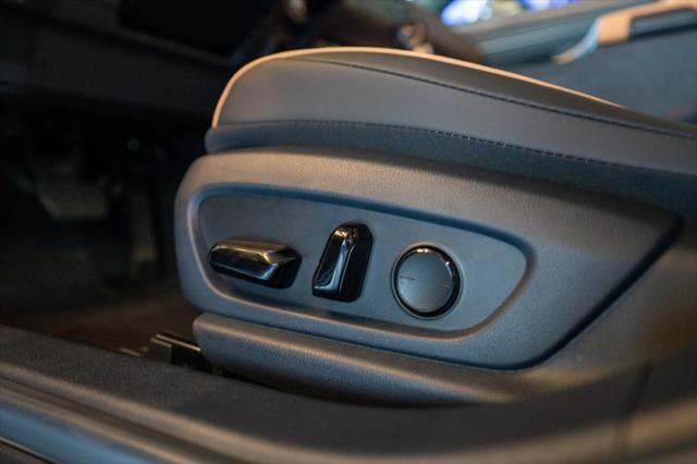 new 2025 Lexus ES 300h car, priced at $49,955