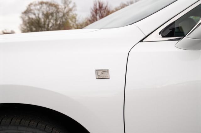 new 2025 Lexus ES 300h car, priced at $49,955