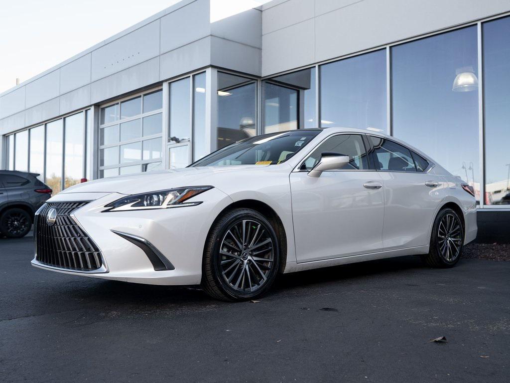 used 2023 Lexus ES 350 car, priced at $37,990