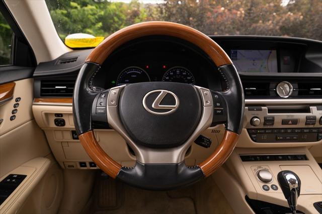 used 2013 Lexus ES 300h car, priced at $13,800