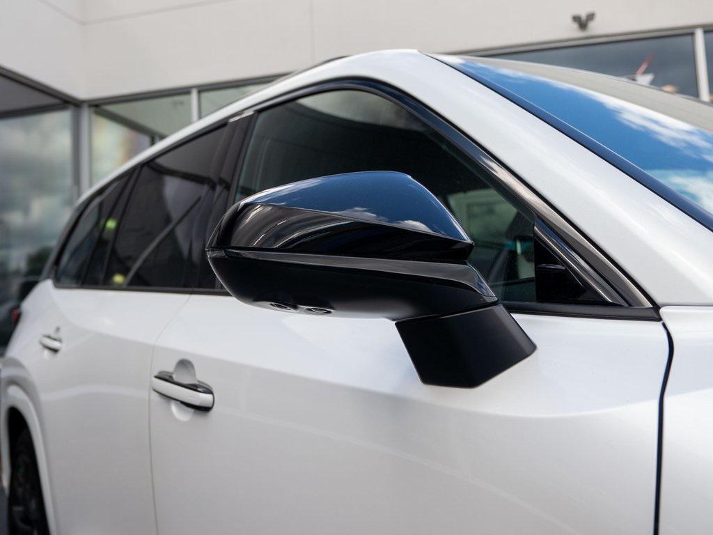 new 2025 Lexus TX 500h car, priced at $74,175