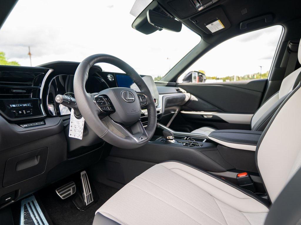 new 2025 Lexus TX 500h car, priced at $74,175