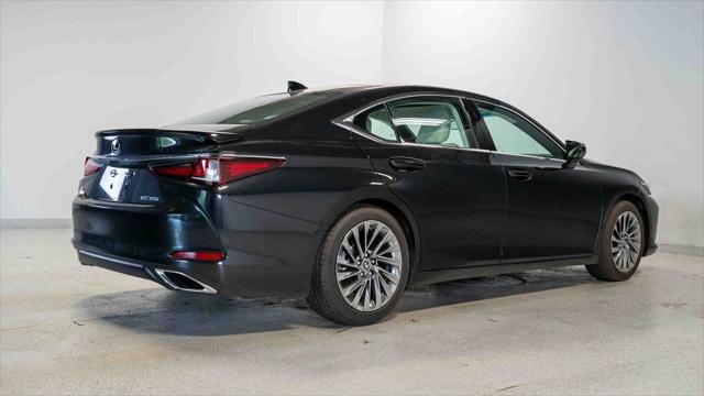 used 2024 Lexus ES 350 car, priced at $48,800