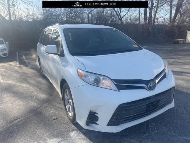 used 2018 Toyota Sienna car, priced at $17,500