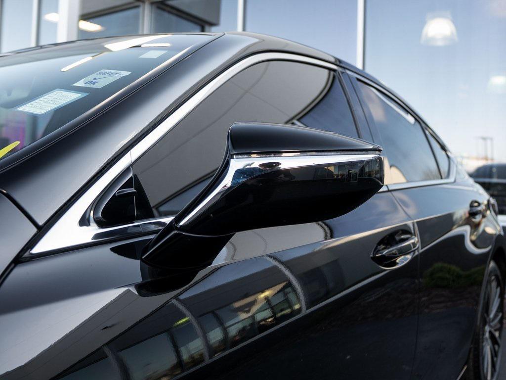 used 2024 Lexus ES 350 car, priced at $42,998