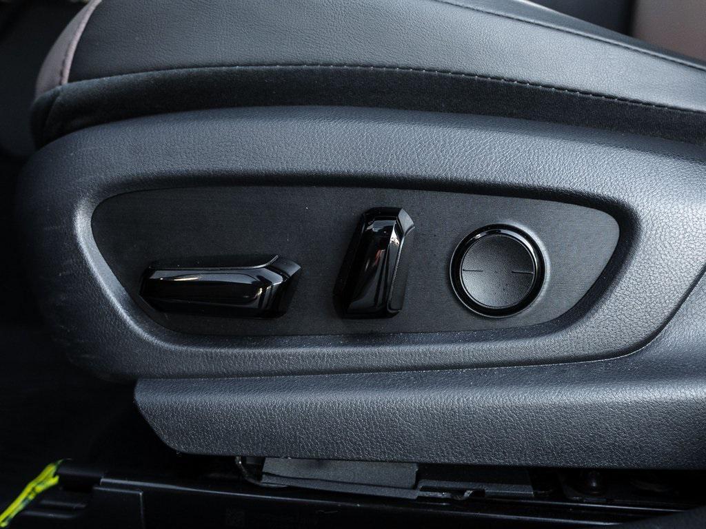 used 2024 Lexus ES 350 car, priced at $42,998