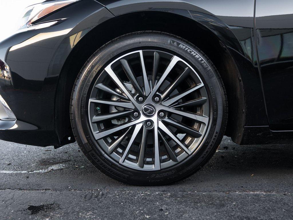 used 2024 Lexus ES 350 car, priced at $42,998