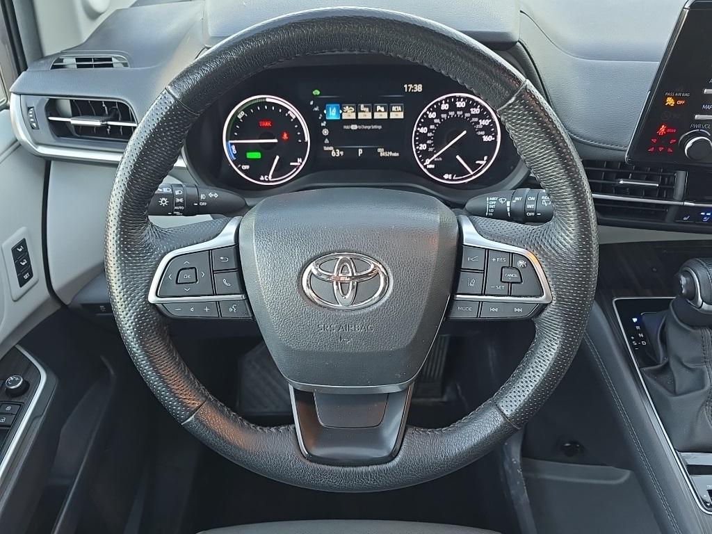 used 2024 Toyota Sienna car, priced at $41,412