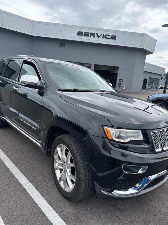 used 2016 Jeep Grand Cherokee car, priced at $14,388