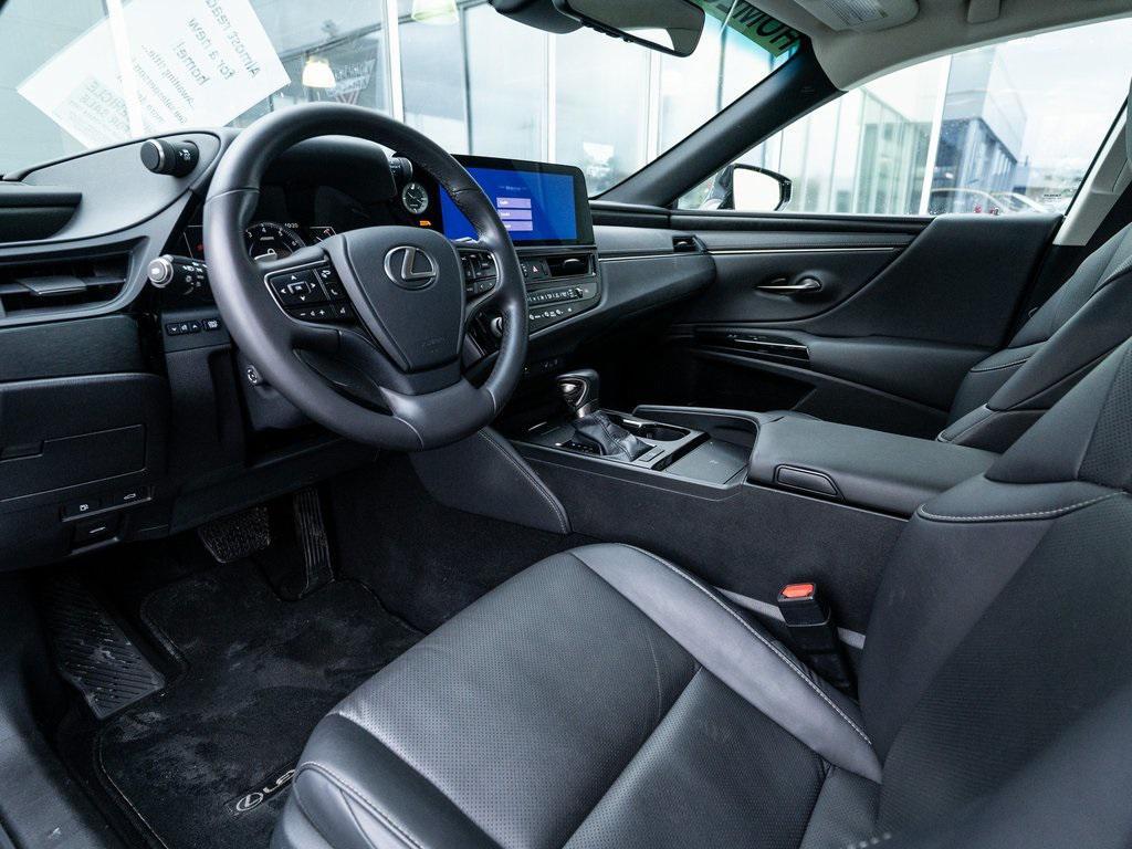 used 2023 Lexus ES 350 car, priced at $37,293