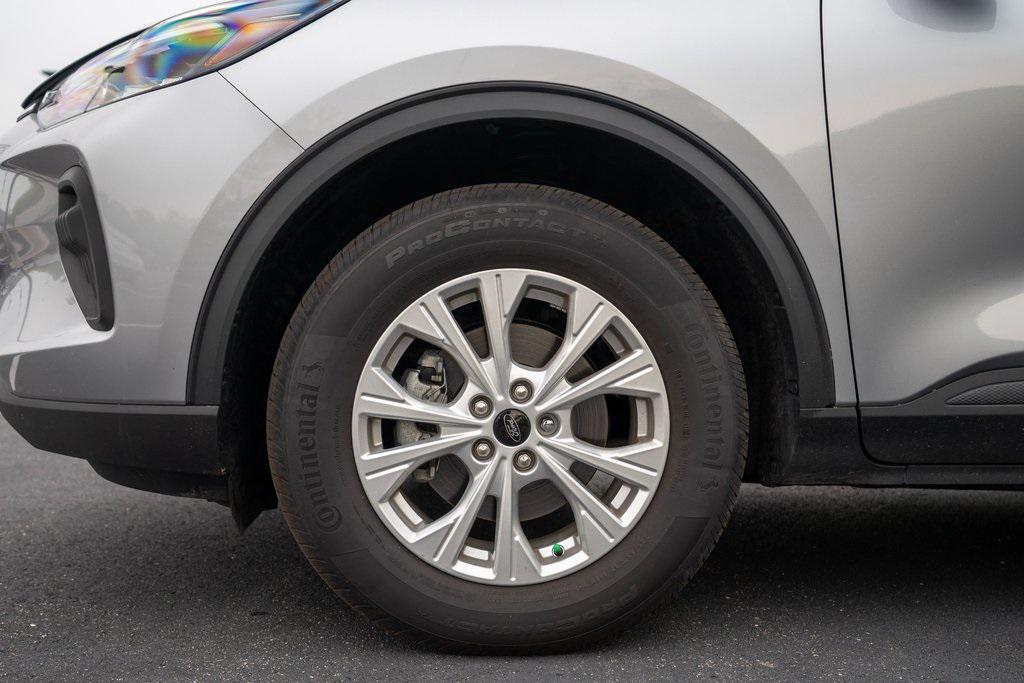 used 2024 Ford Escape car, priced at $22,000