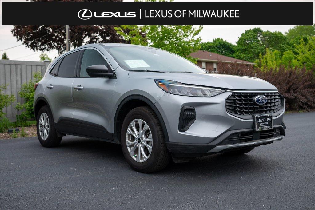 used 2024 Ford Escape car, priced at $22,000
