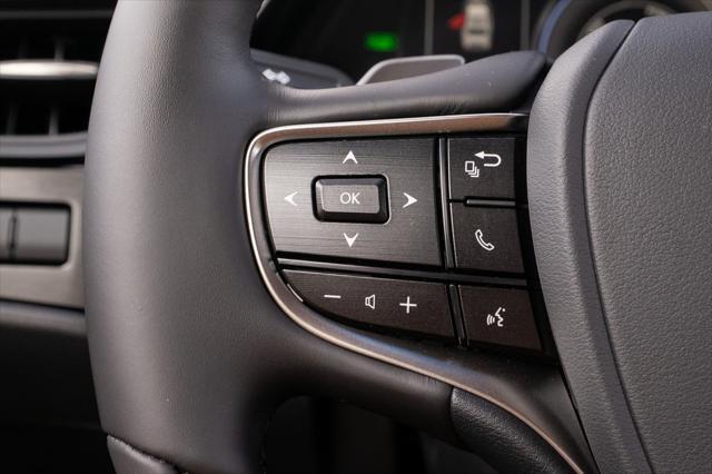 new 2025 Lexus ES 300h car, priced at $54,230