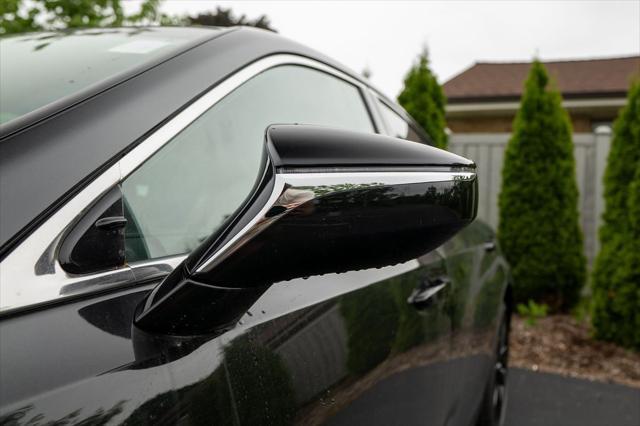 new 2025 Lexus ES 300h car, priced at $49,150
