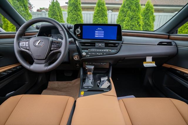 new 2025 Lexus ES 300h car, priced at $49,150