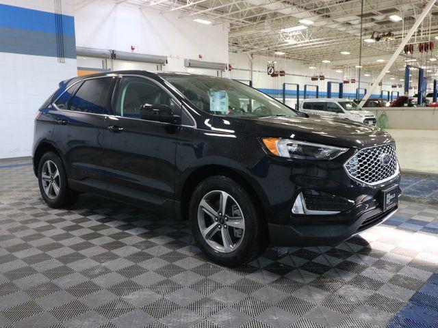 new 2024 Ford Edge car, priced at $43,317