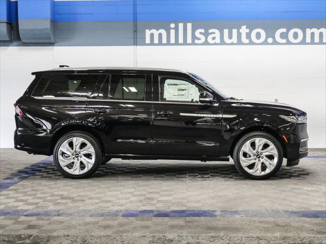 new 2025 Lincoln Navigator car, priced at $99,945