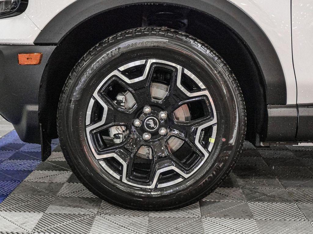 new 2025 Ford Bronco Sport car, priced at $38,105