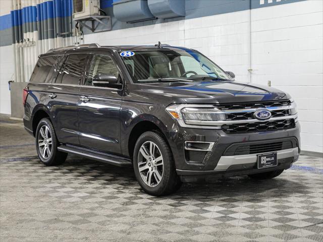 used 2024 Ford Expedition car, priced at $57,376