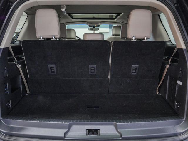 used 2024 Ford Expedition car, priced at $57,376
