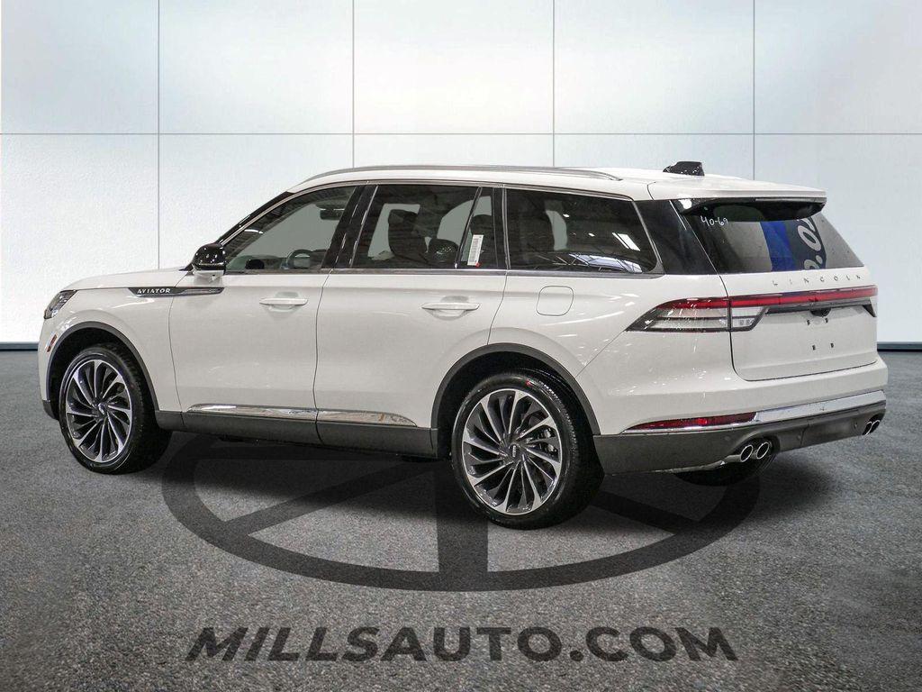 new 2025 Lincoln Aviator car, priced at $69,775