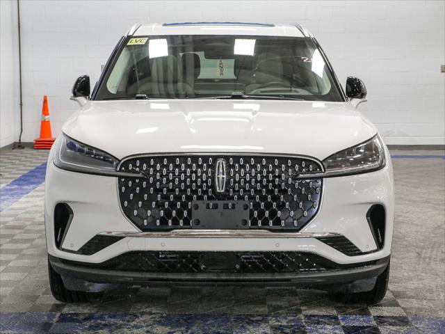 new 2025 Lincoln Aviator car, priced at $64,112