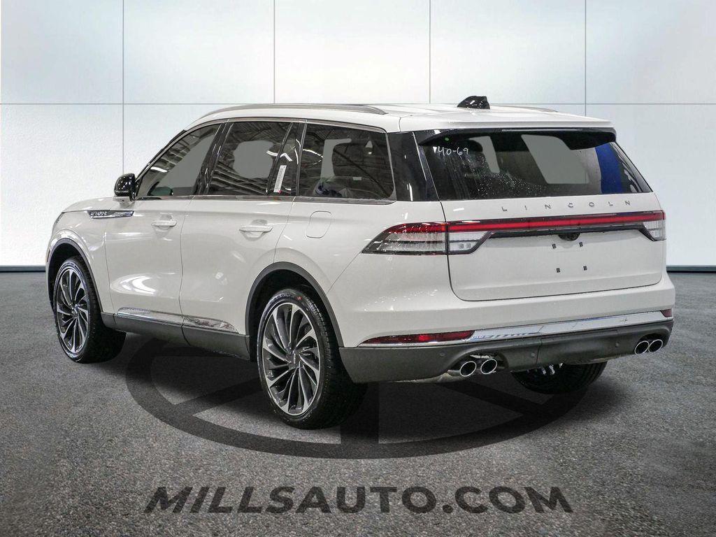 new 2025 Lincoln Aviator car, priced at $69,775