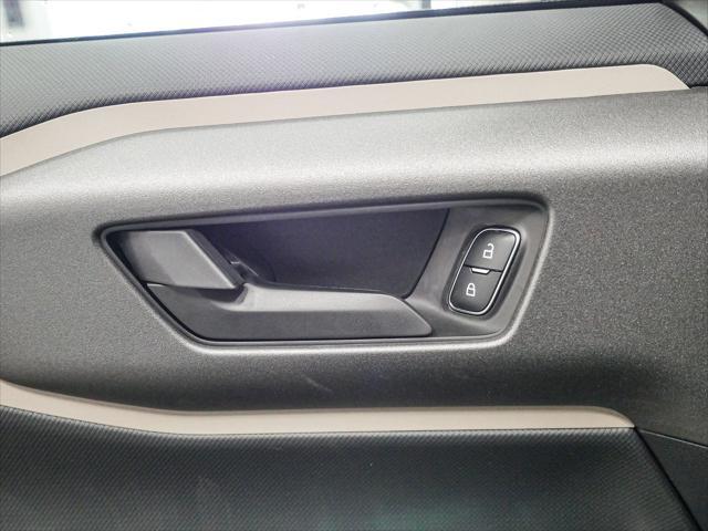 new 2025 Ford Explorer car, priced at $45,395