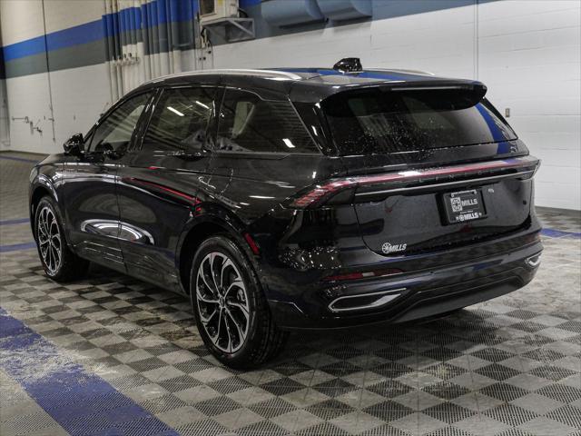 new 2025 Lincoln Nautilus car, priced at $62,705