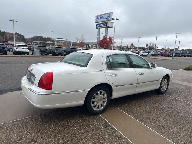 used 2010 Lincoln Town Car car, priced at $10,479