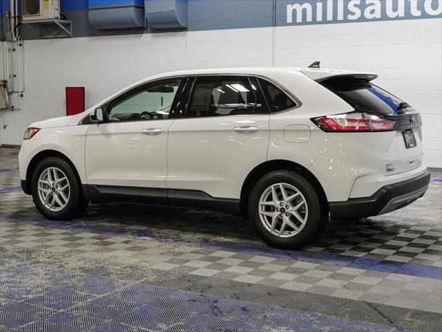 used 2024 Ford Edge car, priced at $29,618