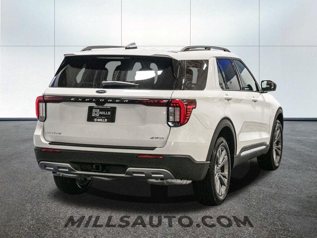 new 2025 Ford Explorer car, priced at $45,207