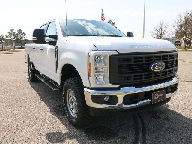 new 2024 Ford F-350 car, priced at $55,384