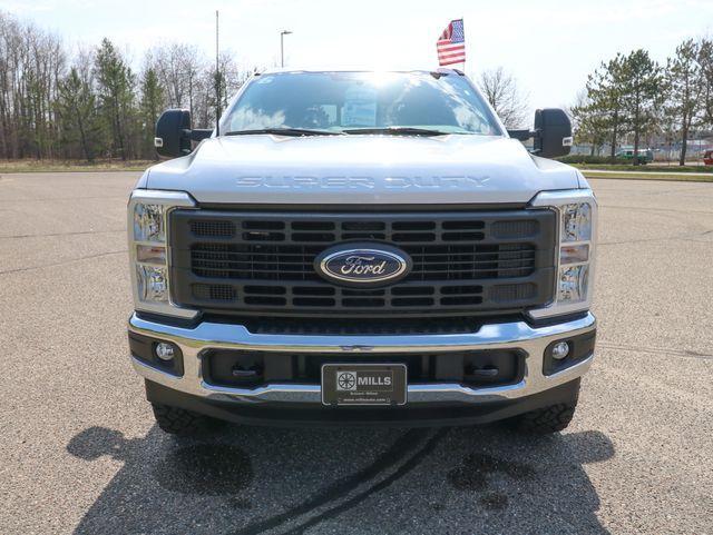 new 2024 Ford F-350 car, priced at $55,384