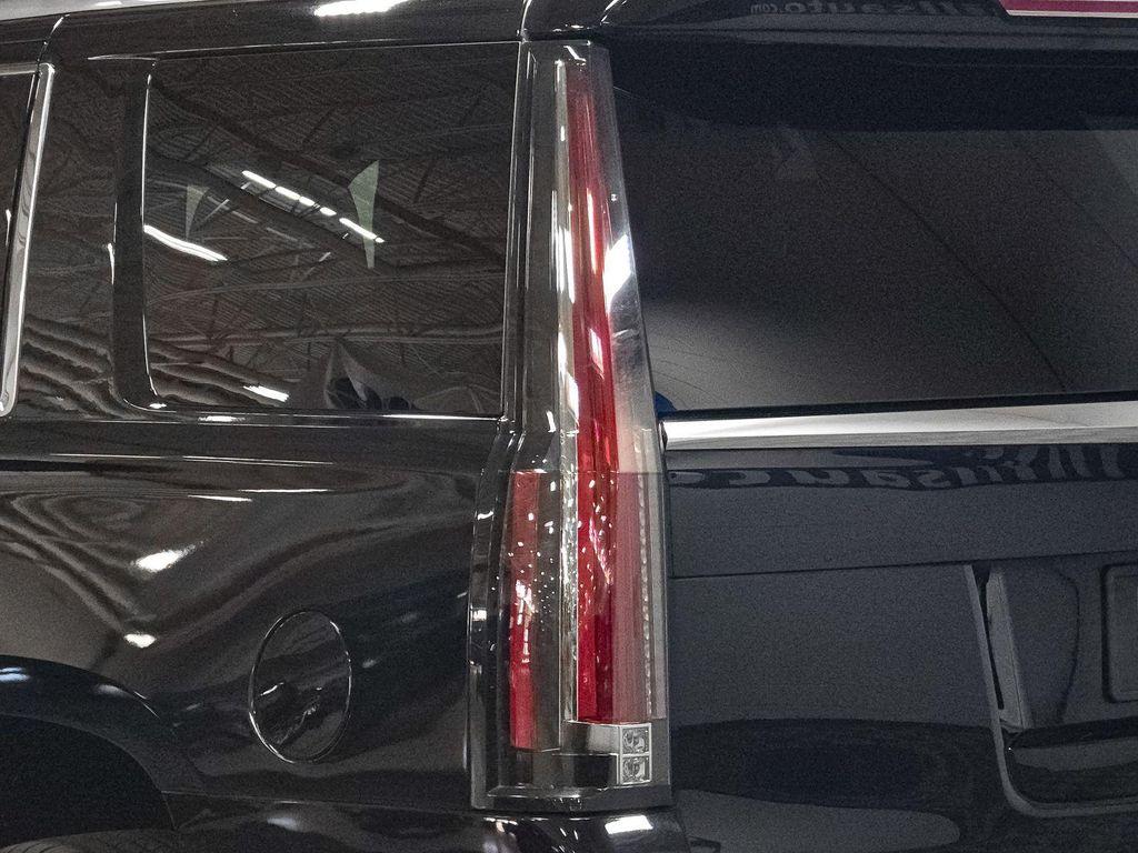 used 2020 Cadillac Escalade car, priced at $32,864