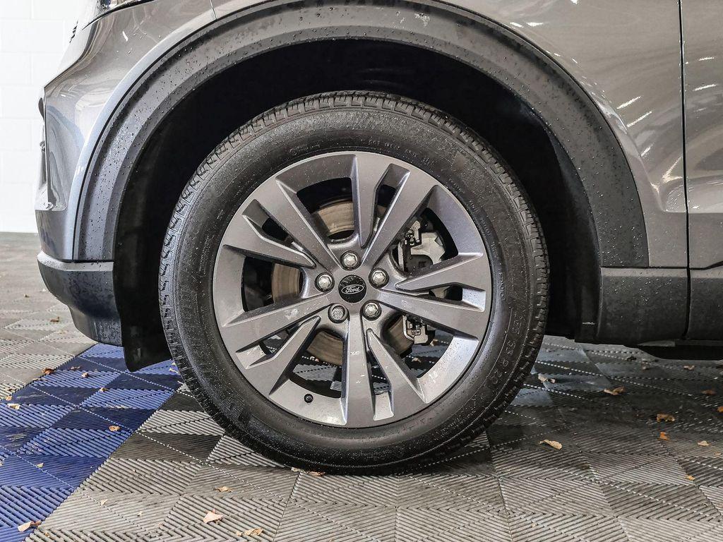 used 2023 Ford Explorer car, priced at $33,989